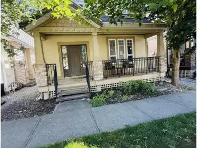 For Rent 3 Bedroom House Surrey BC DS103060500