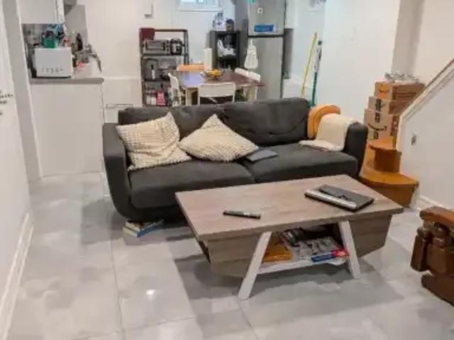 For Rent 3 Bedroom House Richmond Hill ON DLS100941141