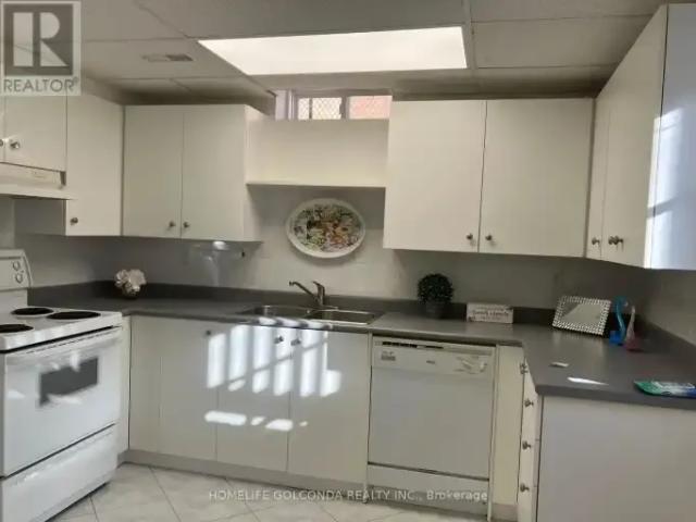 For Rent 3 Bedroom House Richmond Hill ON DS103151857