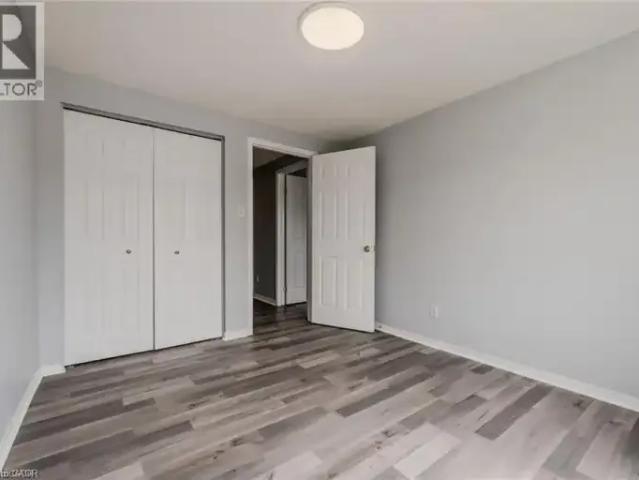For Rent 3 Bedroom House Waterloo ON DLS102915396