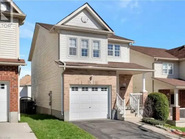 For Rent 3 Bedroom House Waterloo ON DS101879323