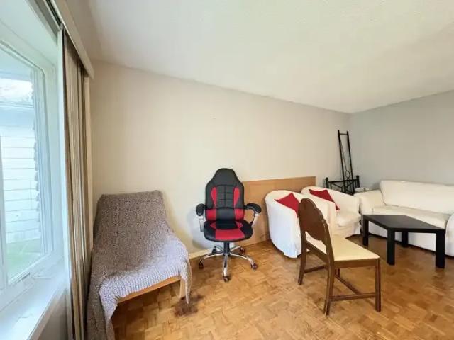 For Rent 3 Bedroom House Waterloo ON DS102846707