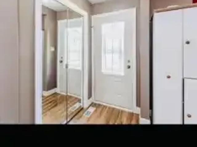 For Rent 3 Bedroom House Waterloo ON DS103569236