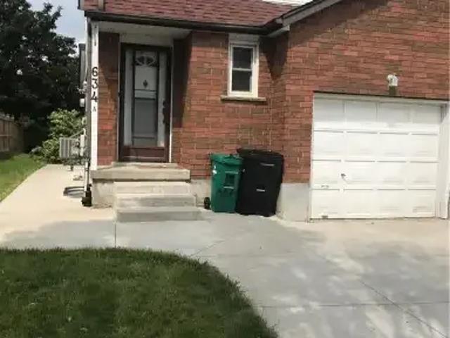 For Rent 3 Bedroom House Waterloo ON DS105327195