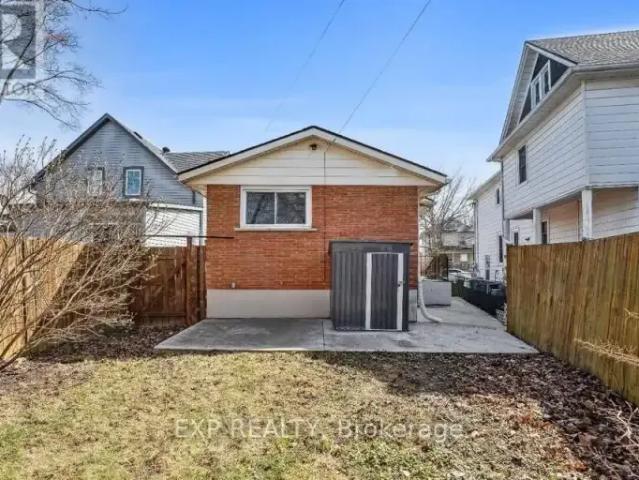 For Rent 3 Bedroom House Welland ON DLS102847492