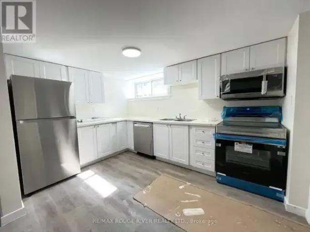 For Rent 3 Bedroom House Welland ON DS103487743
