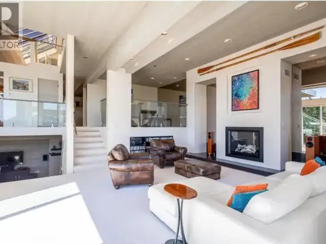 For Rent 3 Bedroom House West Vancouver BC DS101217347