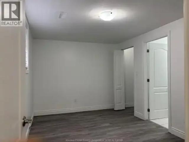 For Rent 3 Bedroom House Windsor ON DLS100600645