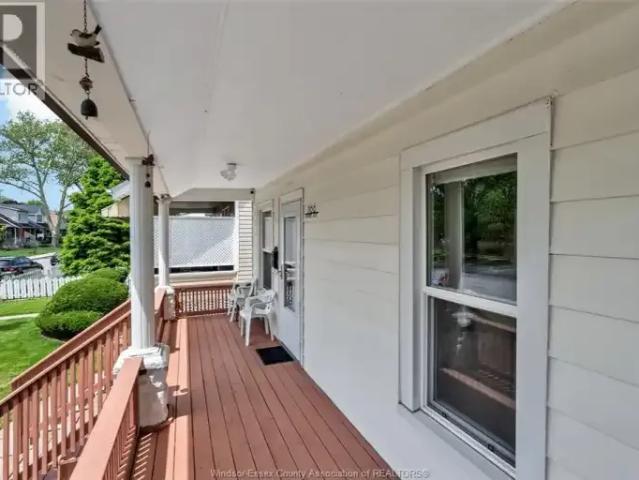 For Rent 3 Bedroom House Windsor ON DLS102715548