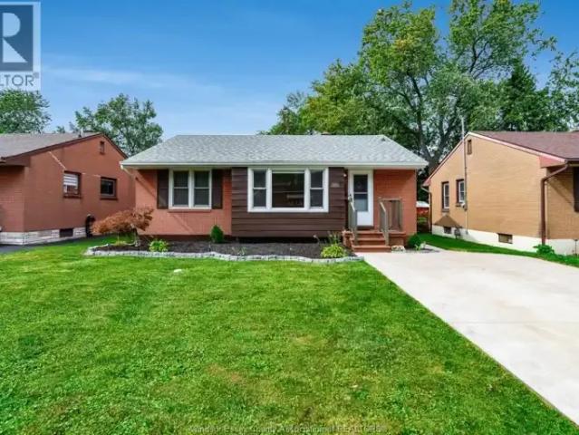 For Rent 3 Bedroom House Windsor ON DLS102847496