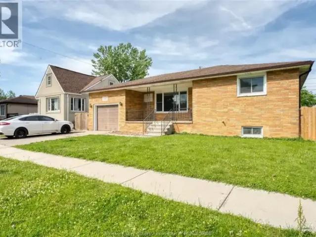 For Rent 3 Bedroom House Windsor ON DLS103012105