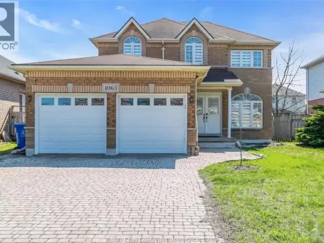 For Rent 3 Bedroom House Windsor ON DS102272636