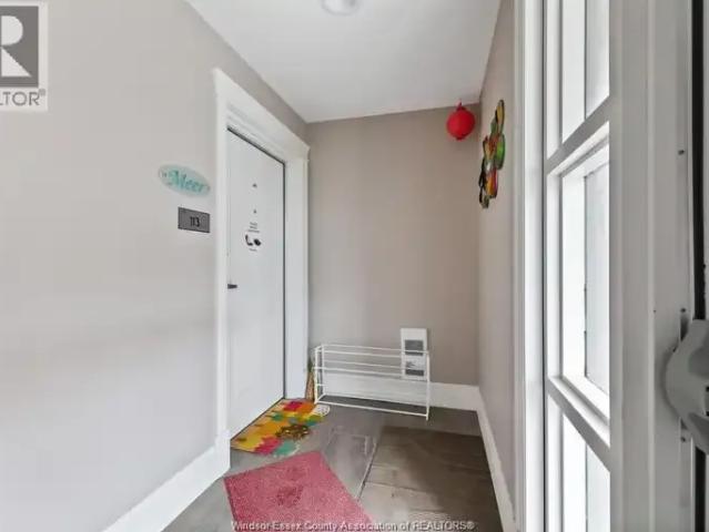 For Rent 3 Bedroom House Windsor ON DS102579023