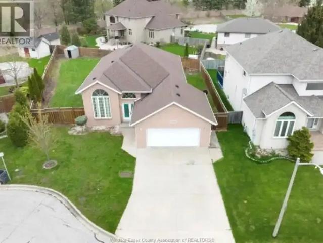 For Rent 3 Bedroom House Windsor ON DS103355457
