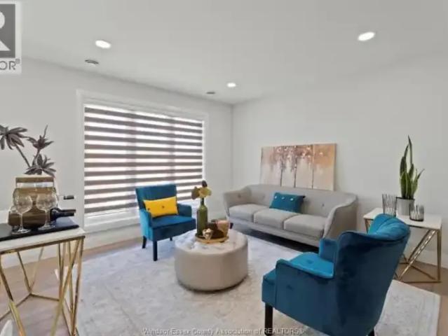For Rent 3 Bedroom House Windsor ON DS104000301