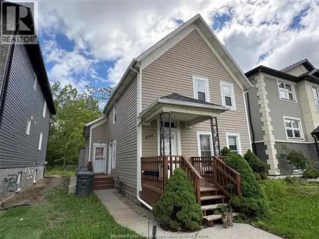 For Rent 3 Bedroom House Windsor ON DS104598509