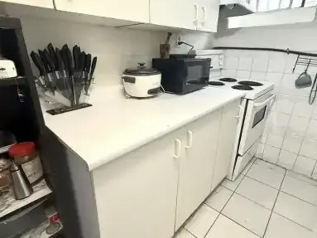 For Rent 3 Bedroom House Toronto ON DS102551598