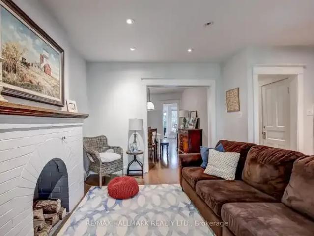 For Rent 3 Bedroom House Toronto ON DS103091419