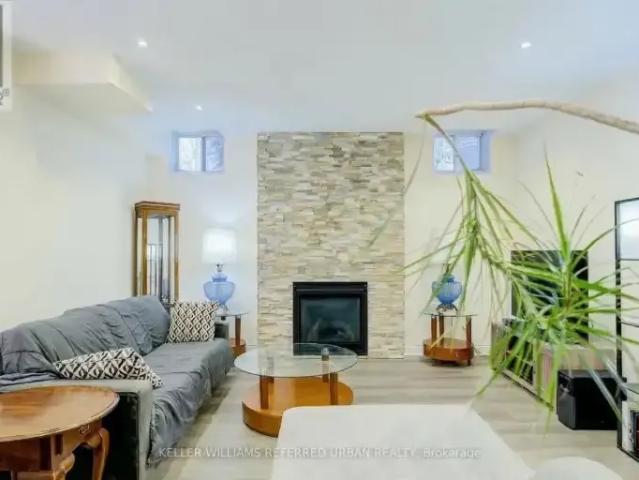 For Rent 3 Bedroom House Vaughan ON DLS104292279
