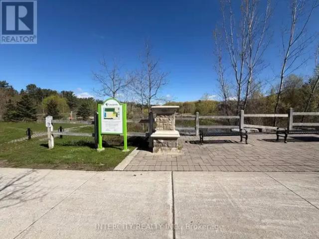 For Rent 3 Bedroom House Vaughan ON DS102434522