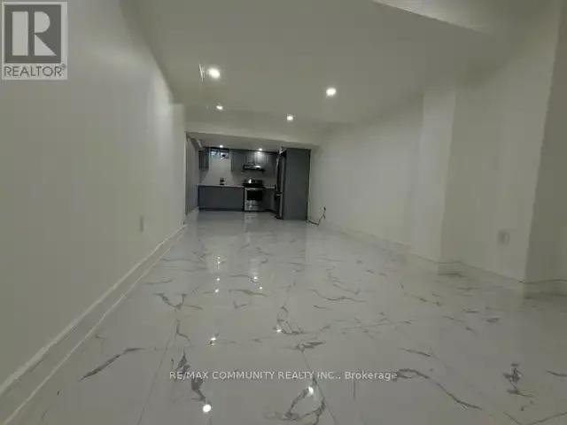For Rent 3 Bedroom House Vaughan ON DS103338619