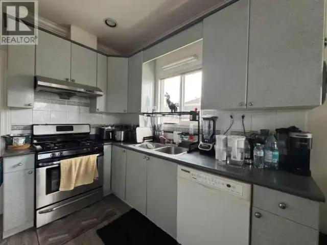 For Rent 3 Bedroom House Vancouver BC DS103030746