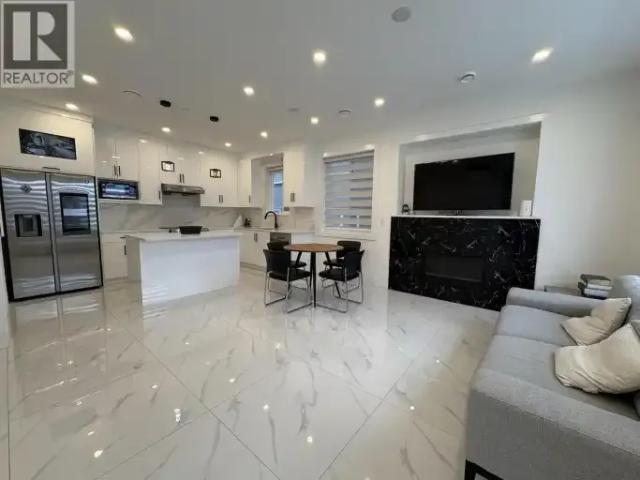 For Rent 3 Bedroom House Vancouver BC DS103579429