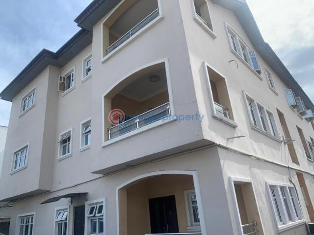 For rent: 3 bedroom Mini Flat Villa Estate Ikota Lekki Lagos PID: 6PBAFJ | Private Property Nigeria
