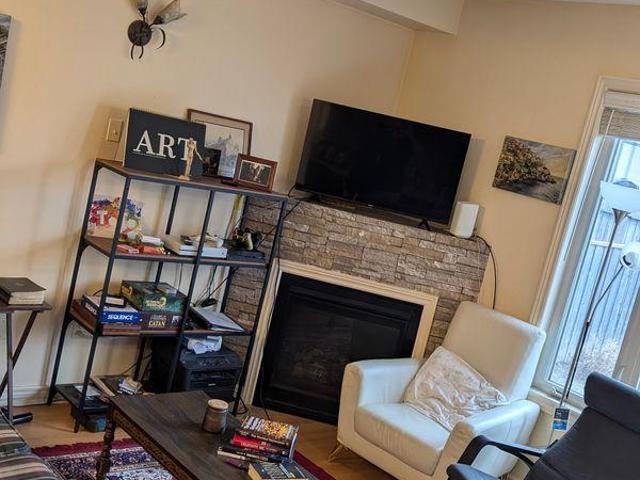 For Rent 3 Bedroom Shared Living/roommate Mississauga ON DLS97421508