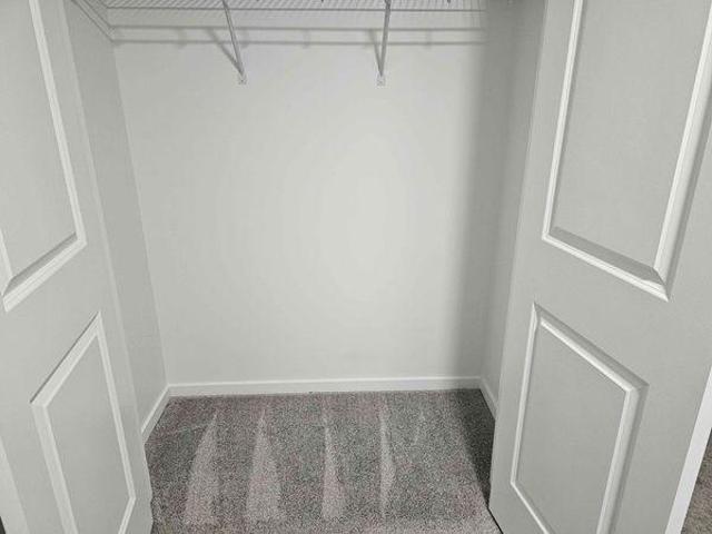 For Rent 3 Bedroom Shared Living/roommate Edmonton AB DLS97417030