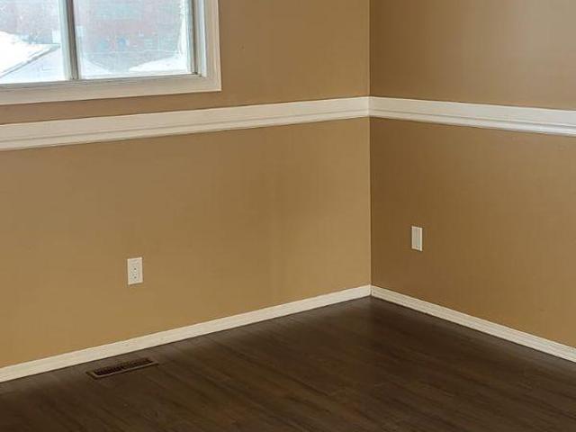 For Rent 3 Bedroom Shared Living/roommate Edmonton AB DS96647177