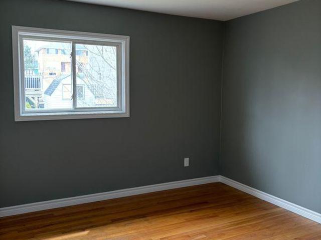 For Rent 3 Bedroom Shared Living/roommate Halifax NS DS90703717