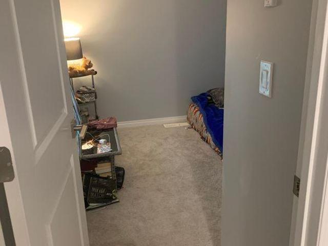 For Rent 3 Bedroom Shared Living/roommate Regina SK DS96649023