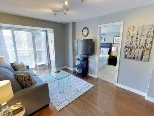 For Rent 3 Bedroom Shared Living/roommate Toronto ON DLS96647750