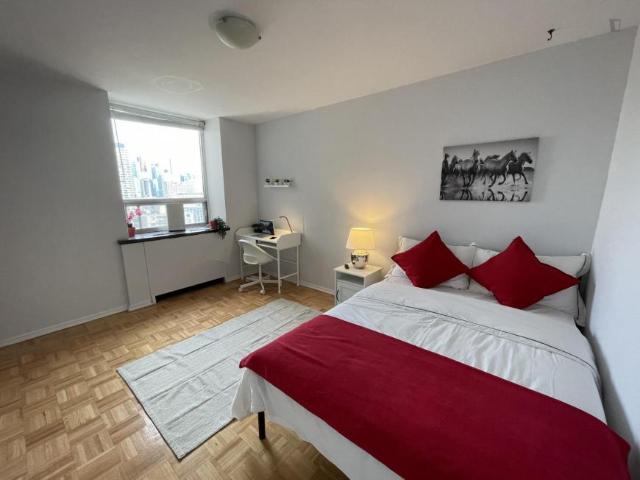 For Rent 3 Bedroom Shared Living/roommate Toronto Toronto DS90559215