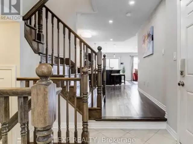 For Rent 3 Bedroom Townhouse Milton ON DS103958772