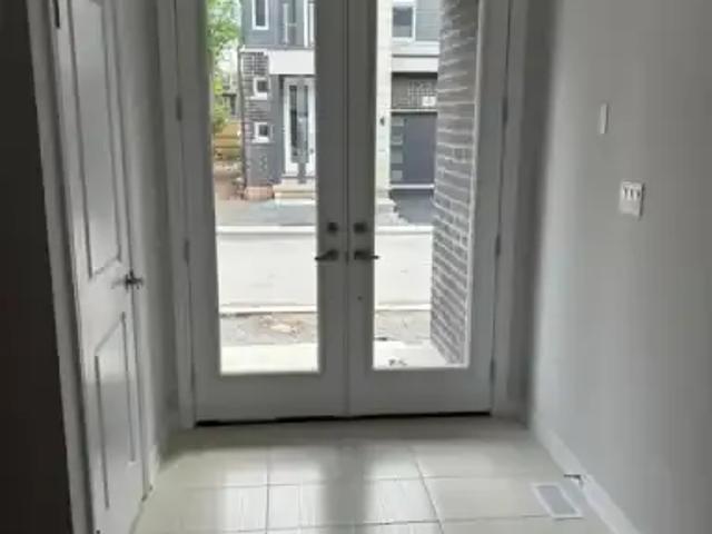 For Rent 3 Bedroom Townhouse Niagara Falls ON DLS96254750