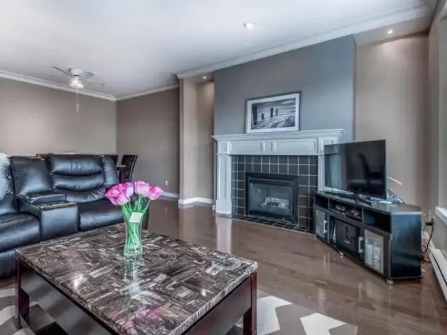 For Rent 3 Bedroom Townhouse North Vancouver BC DLS102752467