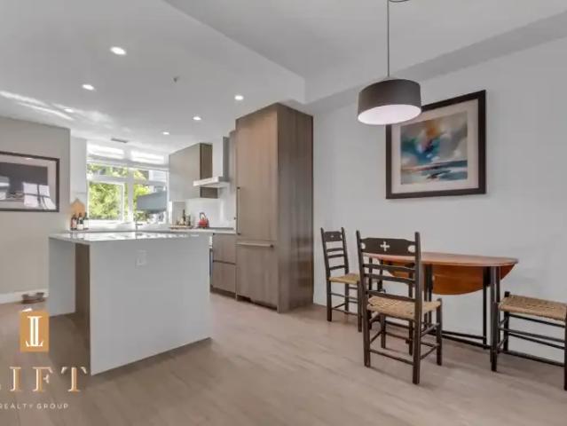 For Rent 3 Bedroom Townhouse North Vancouver BC DLS102846149