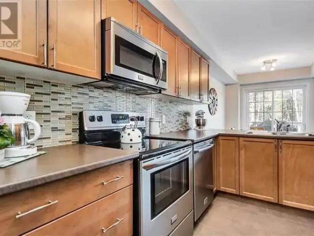 For Rent 3 Bedroom Townhouse Ottawa ON DLS104142705