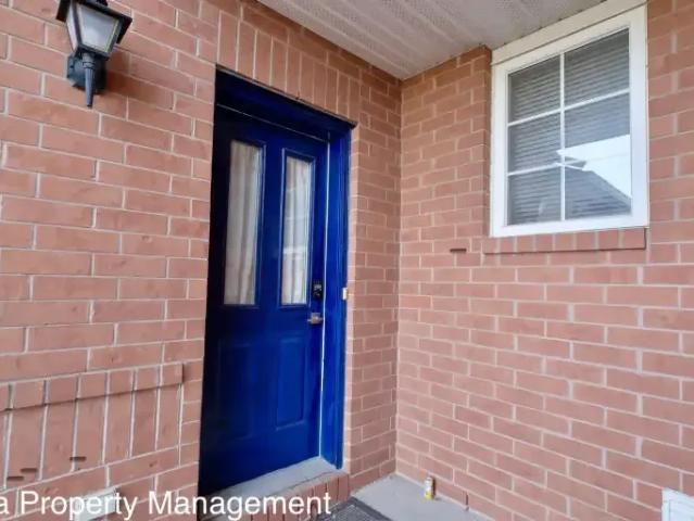 For Rent 3 Bedroom Townhouse Ottawa ON DS103322454
