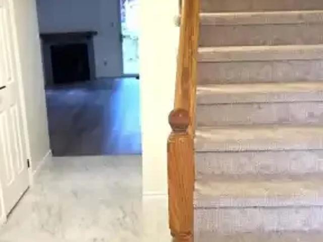 For Rent 3 Bedroom Townhouse Oakville ON DS105023455