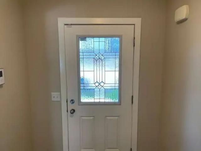 For Rent 3 Bedroom Townhouse Airdrie AB DS103695112