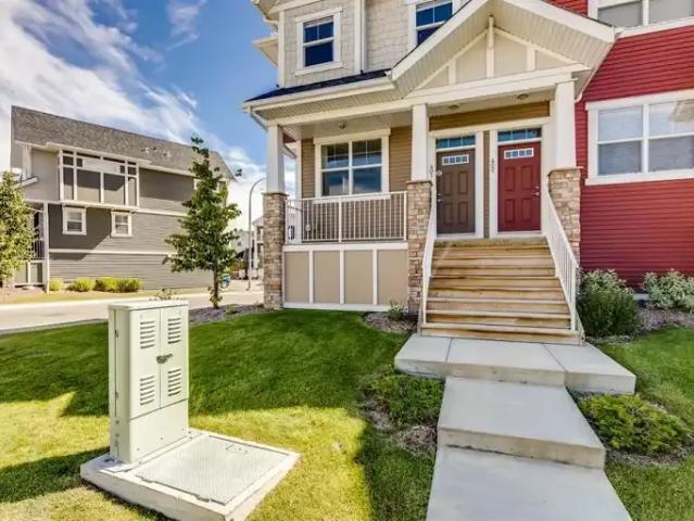 For Rent 3 Bedroom Townhouse Airdrie AB DS104180477