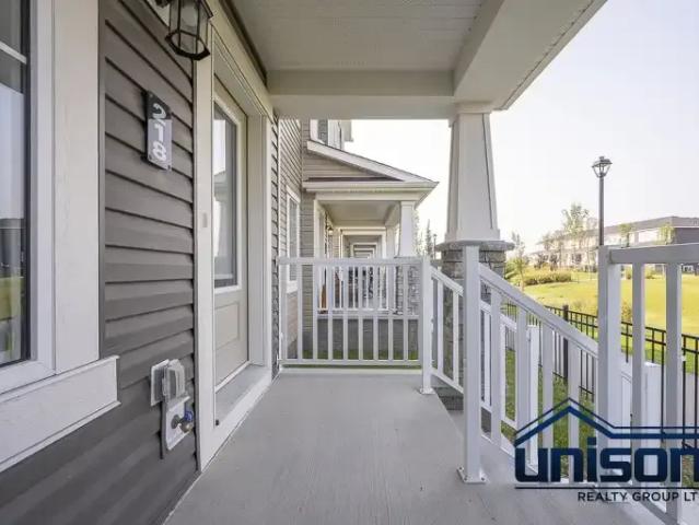 For Rent 3 Bedroom Townhouse Airdrie AB DS105150630