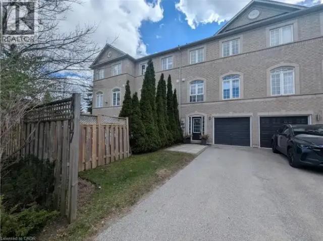 For Rent 3 Bedroom Townhouse Burlington ON DS101827697