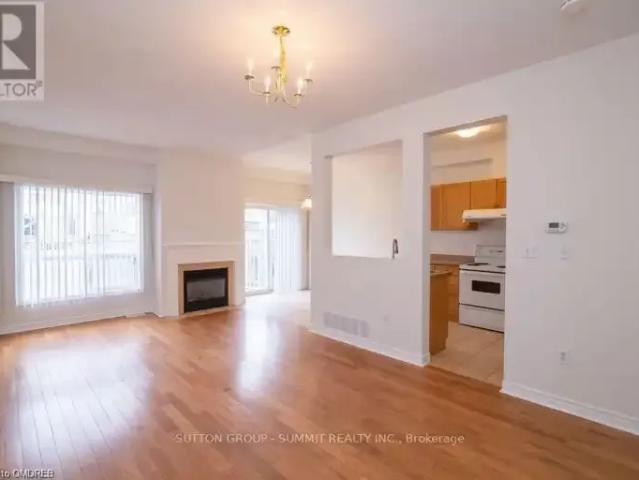 For Rent 3 Bedroom Townhouse Burlington ON DS102578741