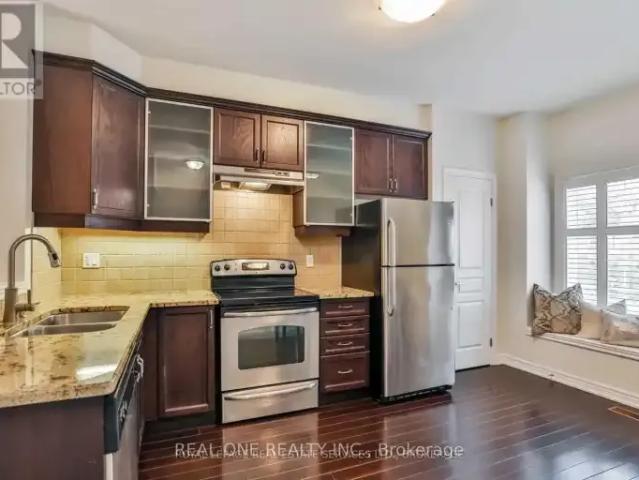 For Rent 3 Bedroom Townhouse Burlington ON DS103879529