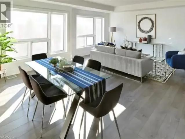 For Rent 3 Bedroom Townhouse Burlington ON DS104711618