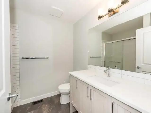 For Rent 3 Bedroom Townhouse Calgary AB DS101948046